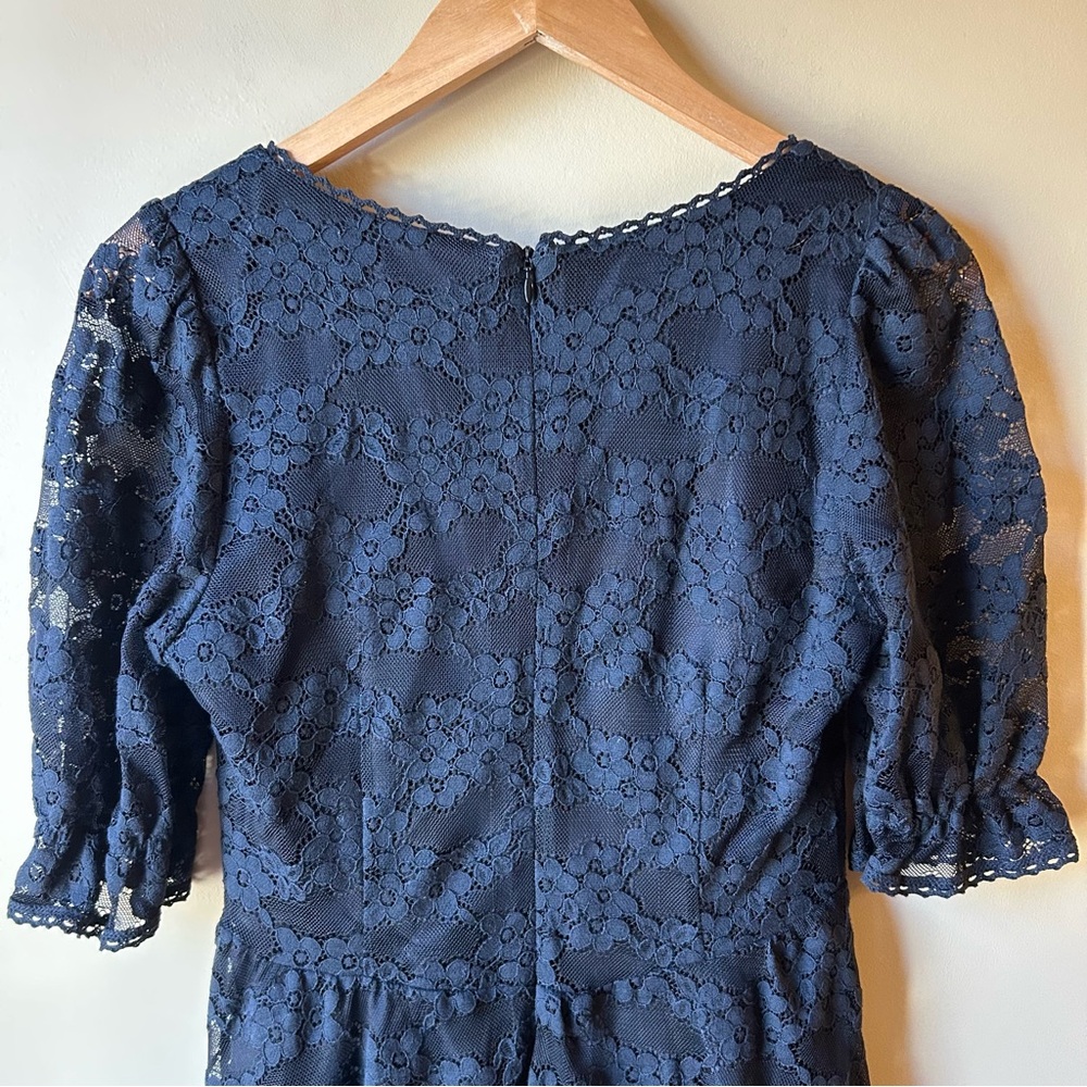 Betsey Johnson Women’s Black Lace Lined Short Sleeve Dress V Neck Size 10 Goth - Picture 8 of 13